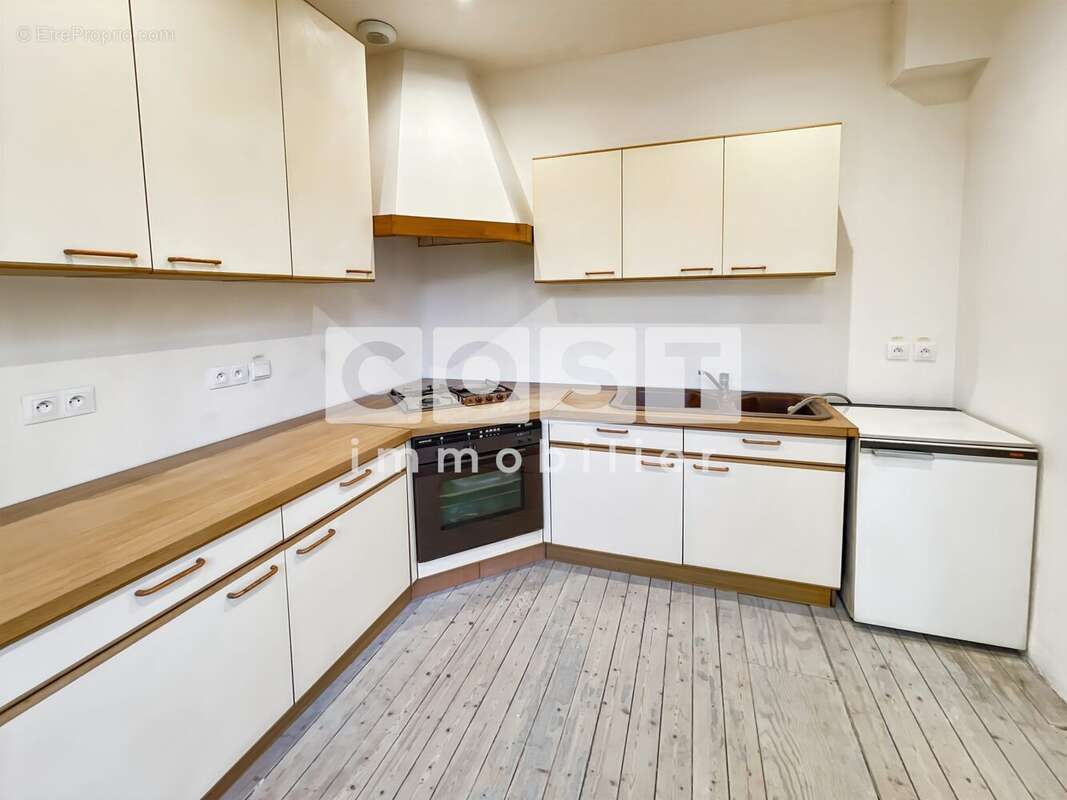 Maison à ASNIERES-SUR-SEINE