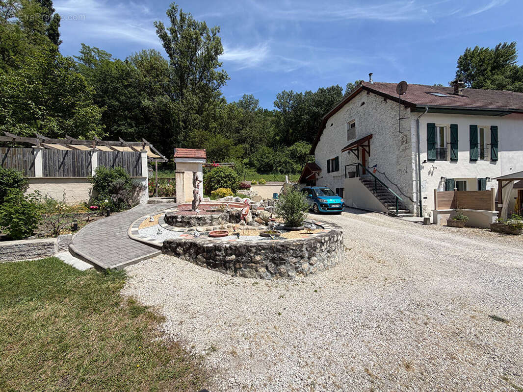 Maison à SEYSSEL