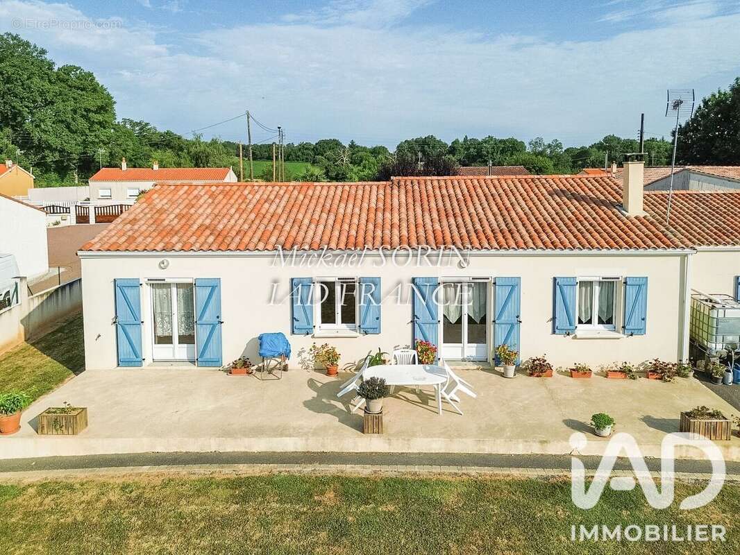 Photo 2 - Maison à CHANTONNAY