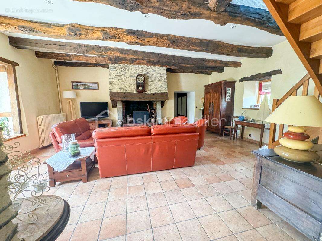 Maison à CHATEAUGIRON