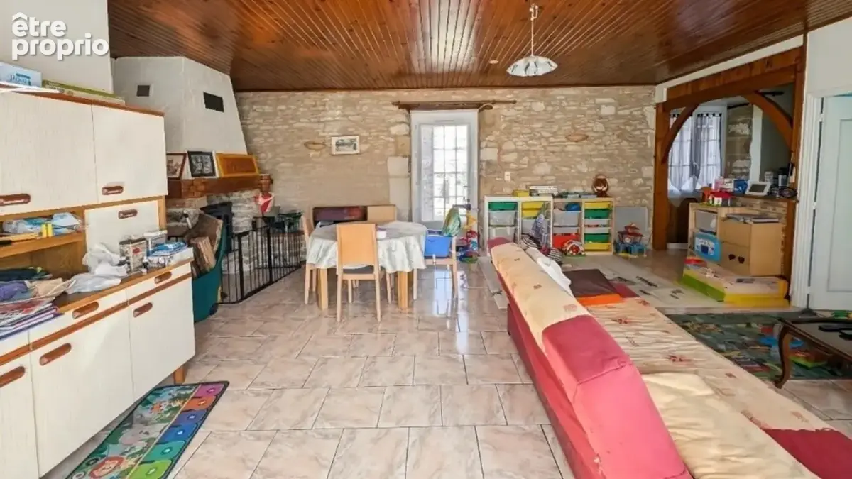 Coulaures, centre bourg, maison deux chambres, jardin - photo 9