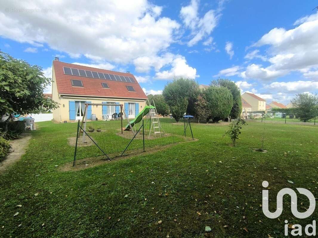 Photo 2 - Maison à SAINT-PATHUS