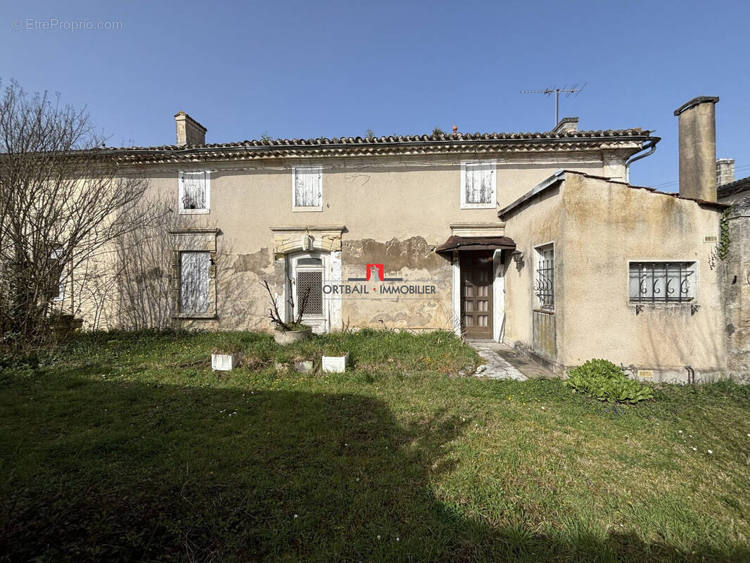 Maison à SAINT-GERVAIS
