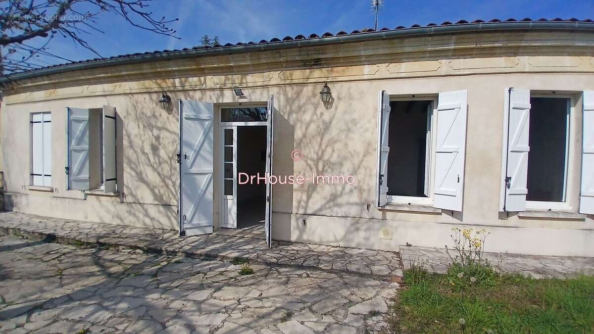 Maison 140 m² à Salignac  - photo 82