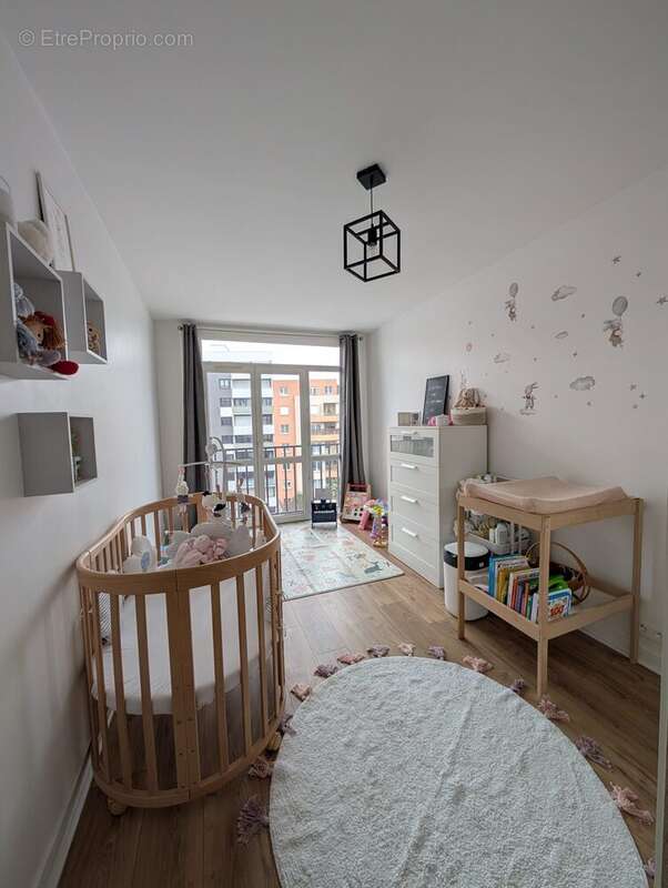 Appartement à BOIS-COLOMBES