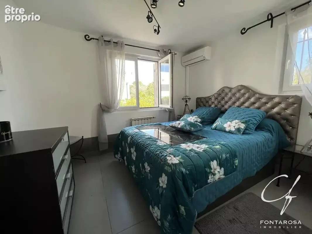 Villa  6  pièces - photo 19