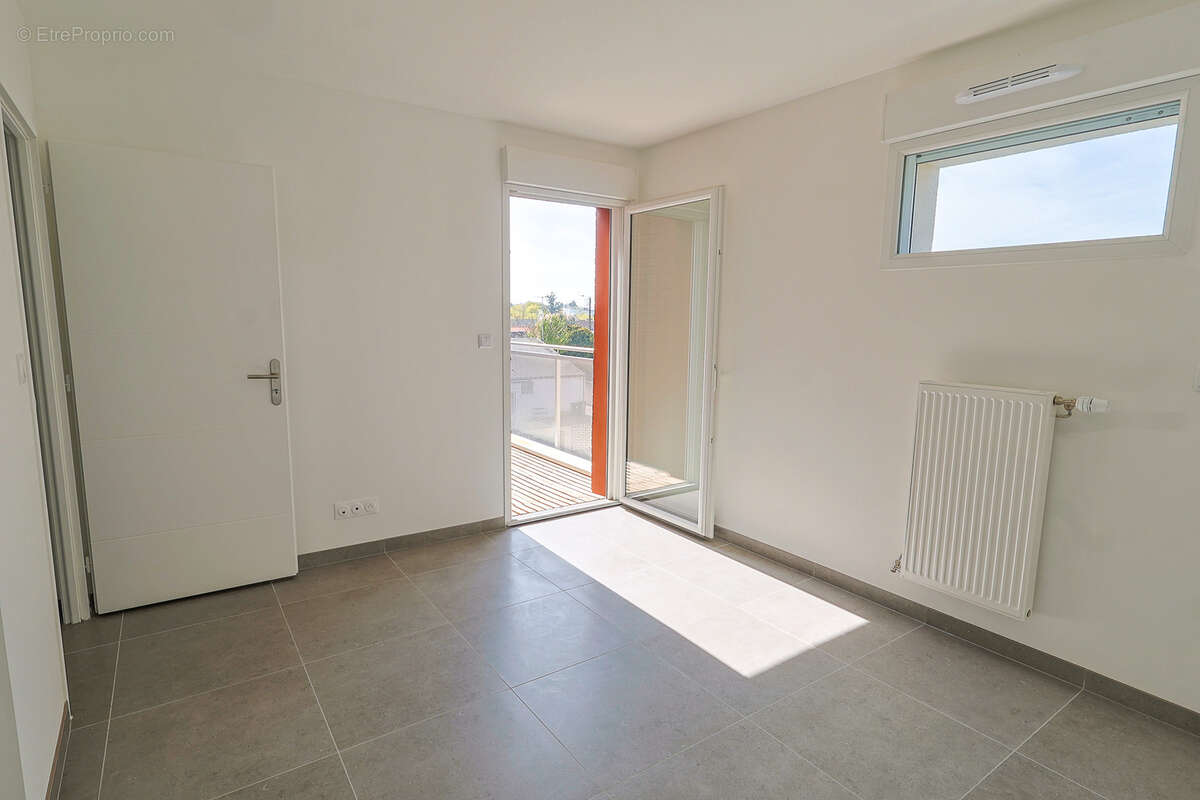 Appartement à SAINT-PRYVE-SAINT-MESMIN