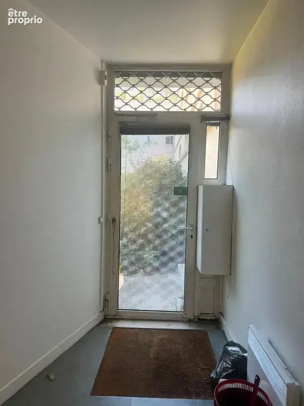 Bureau - Gentilly - 72m² - photo 9