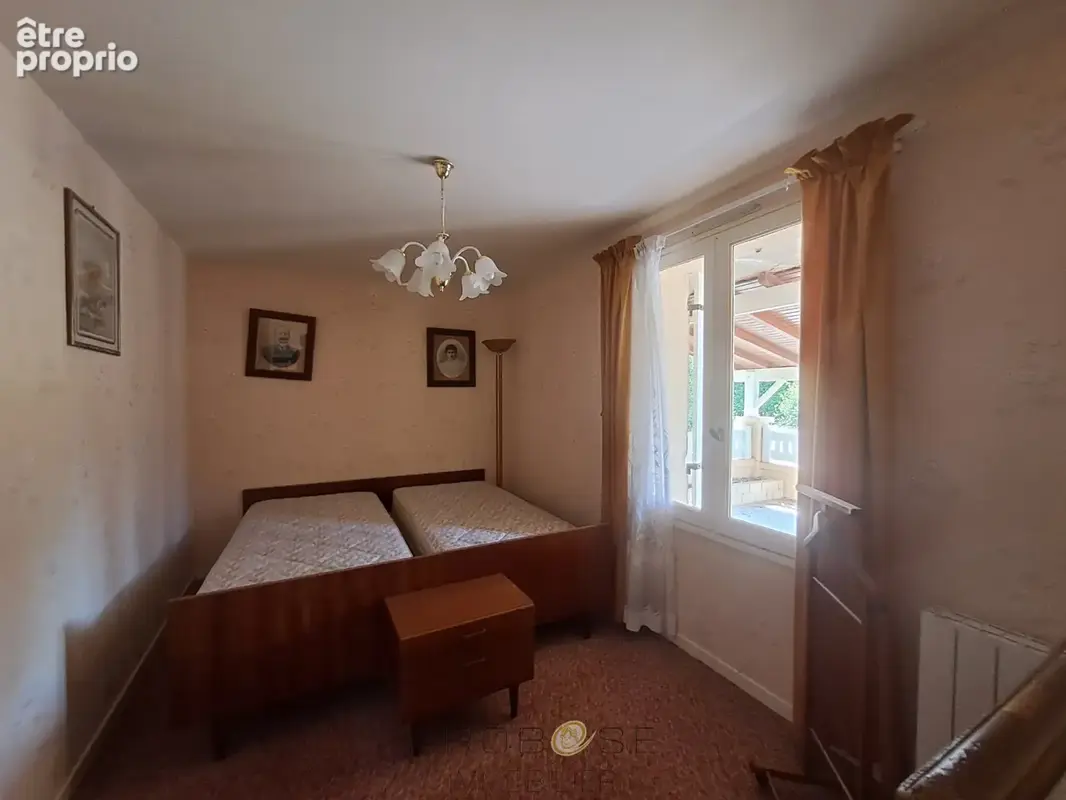 Maison familiale avec logement indépendant et terrain arboré - photo 13