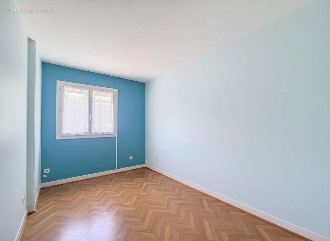 Appartement - 4 Chambres - Terrasse - Cave - Au calme - Proche toutes commodités - photo 17