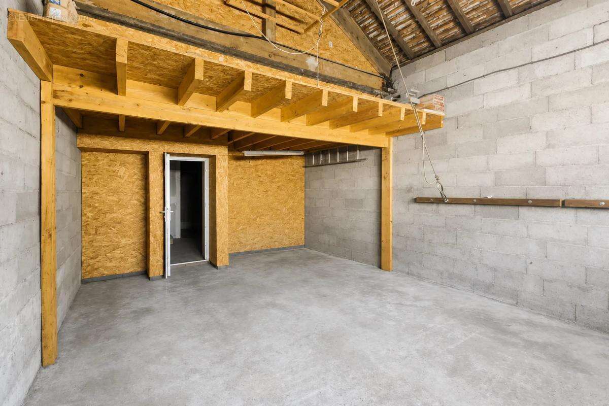 Maison de 4 pièces de 85 m² à Montfort-le-Gesnois - photo 25