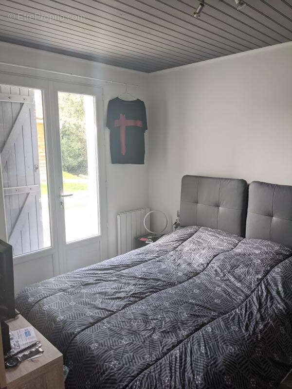 Maison à FRONTENAY-ROHAN-ROHAN