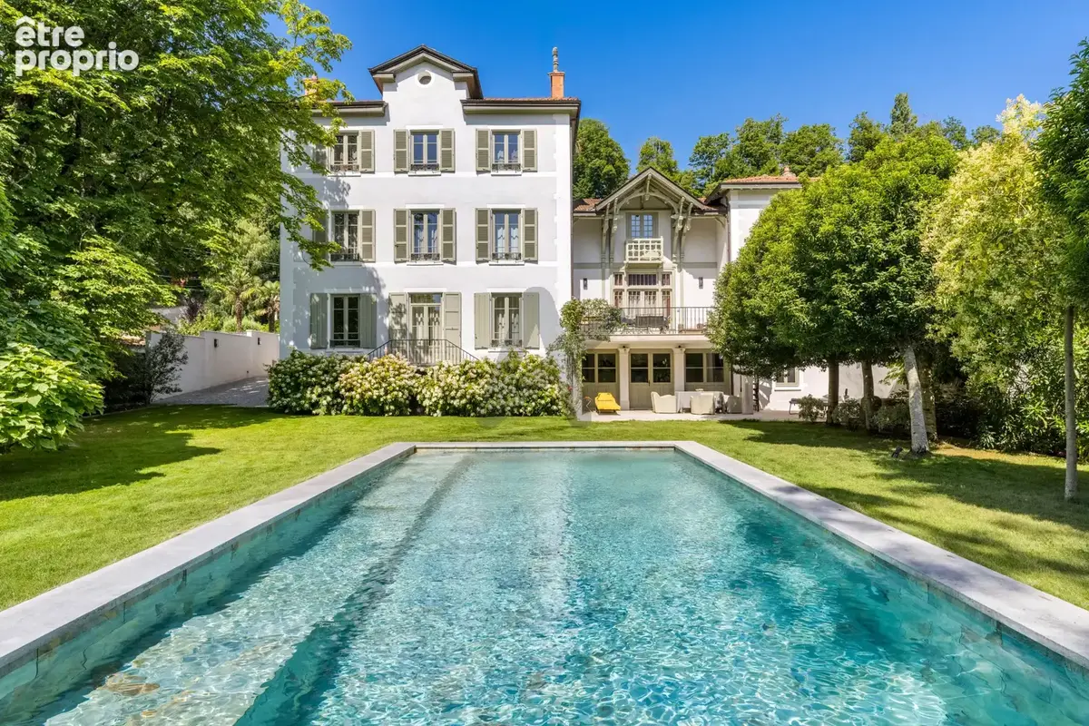 Photo Maison à Collonges-Au-Mont-D'or au prix de 2 950 000€