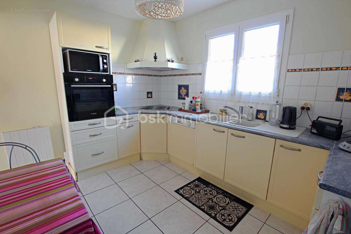 Maison à VILLELONGUE-DE-LA-SALANQUE