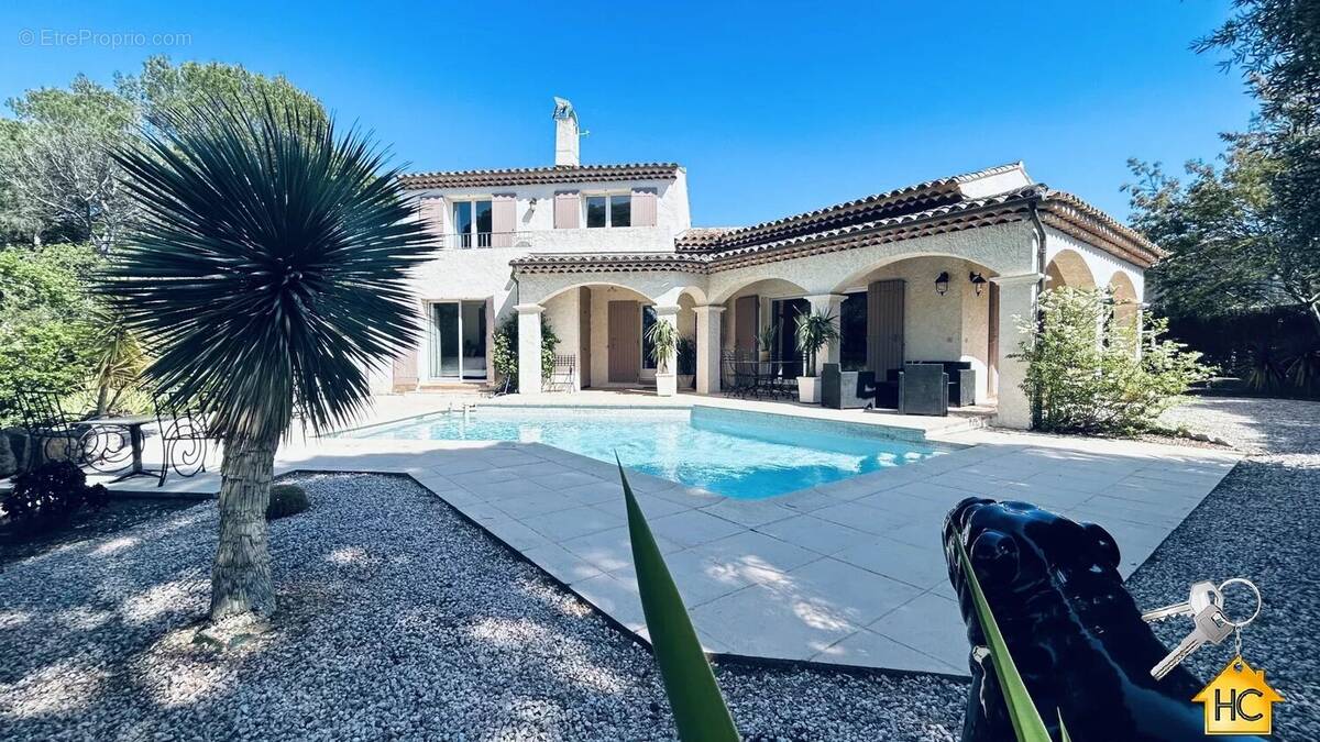 Maison à SAINT-RAPHAEL