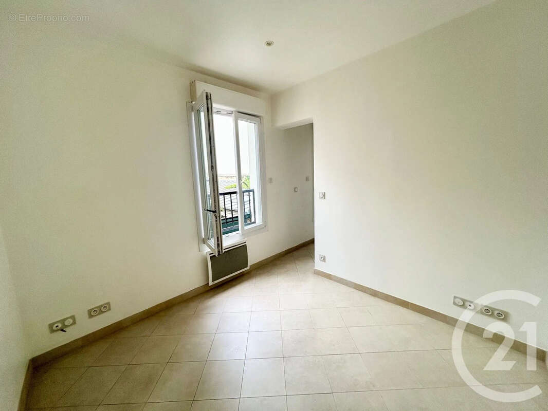 Appartement à CLICHY