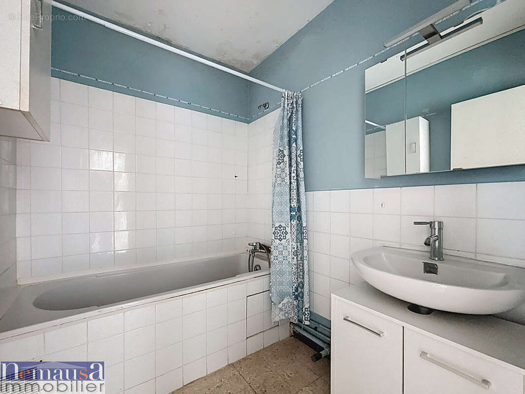 Appartement à NIMES