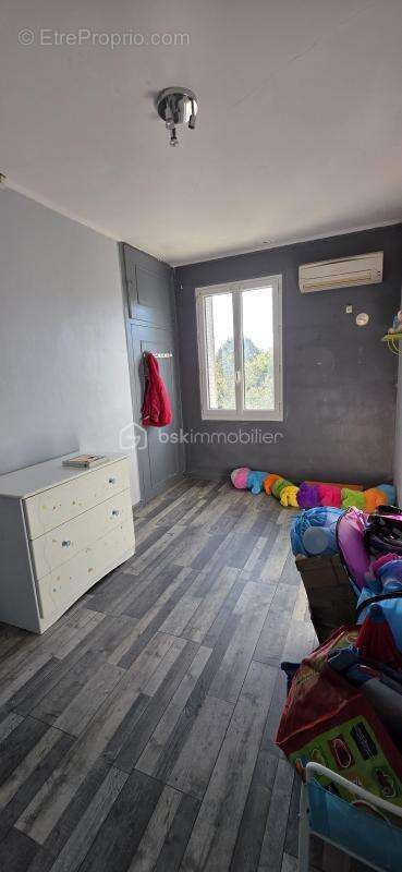 Maison à BUJALEUF