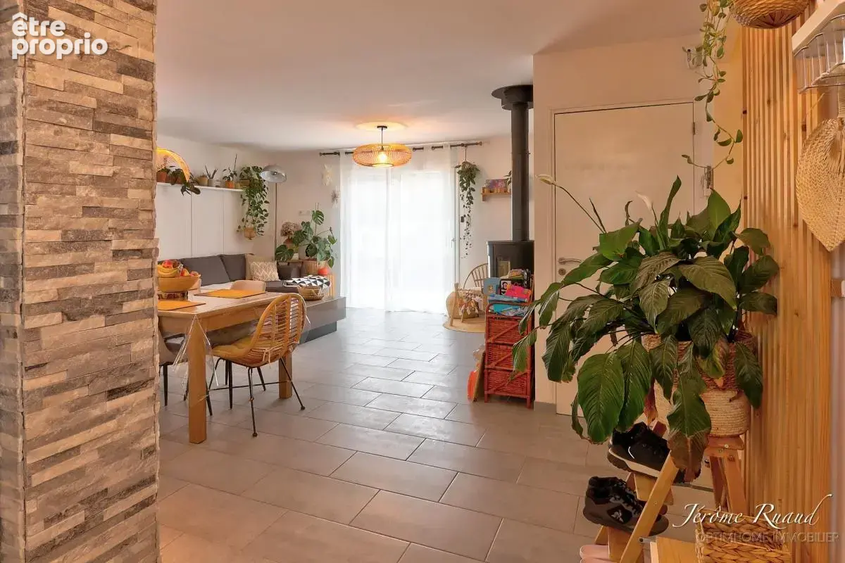  Maison familiale 120 m² • 4 chambres + bureau • Grand garage • Saint-Priest-Taurion - photo 2