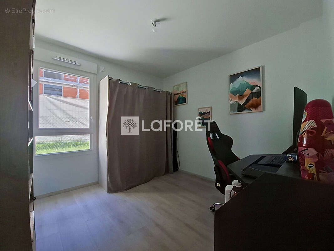 Appartement à MYANS