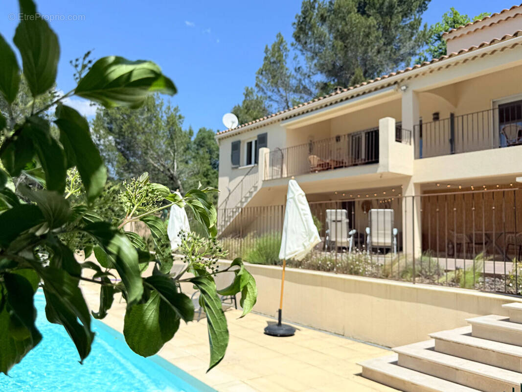 Maison à VAISON-LA-ROMAINE