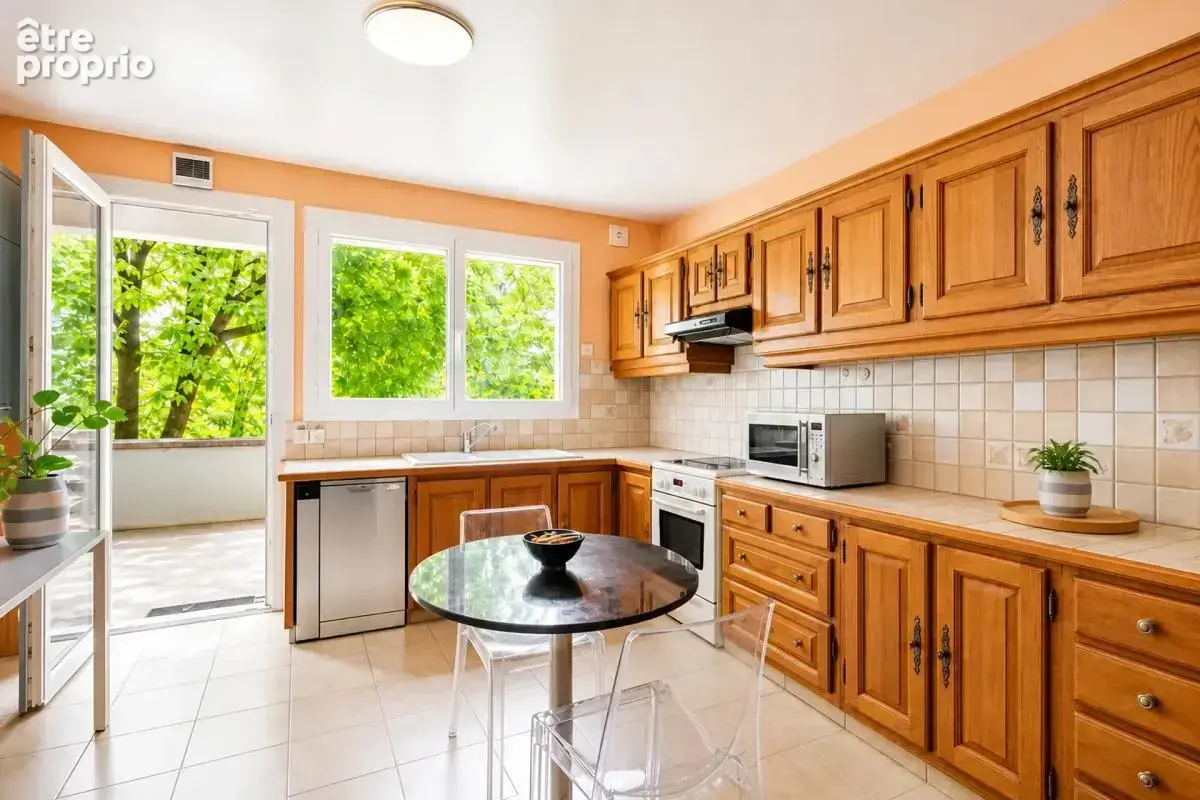 Maison de 169 m² à Auvers-sur-Oise avec beau terrain boisé - photo 10