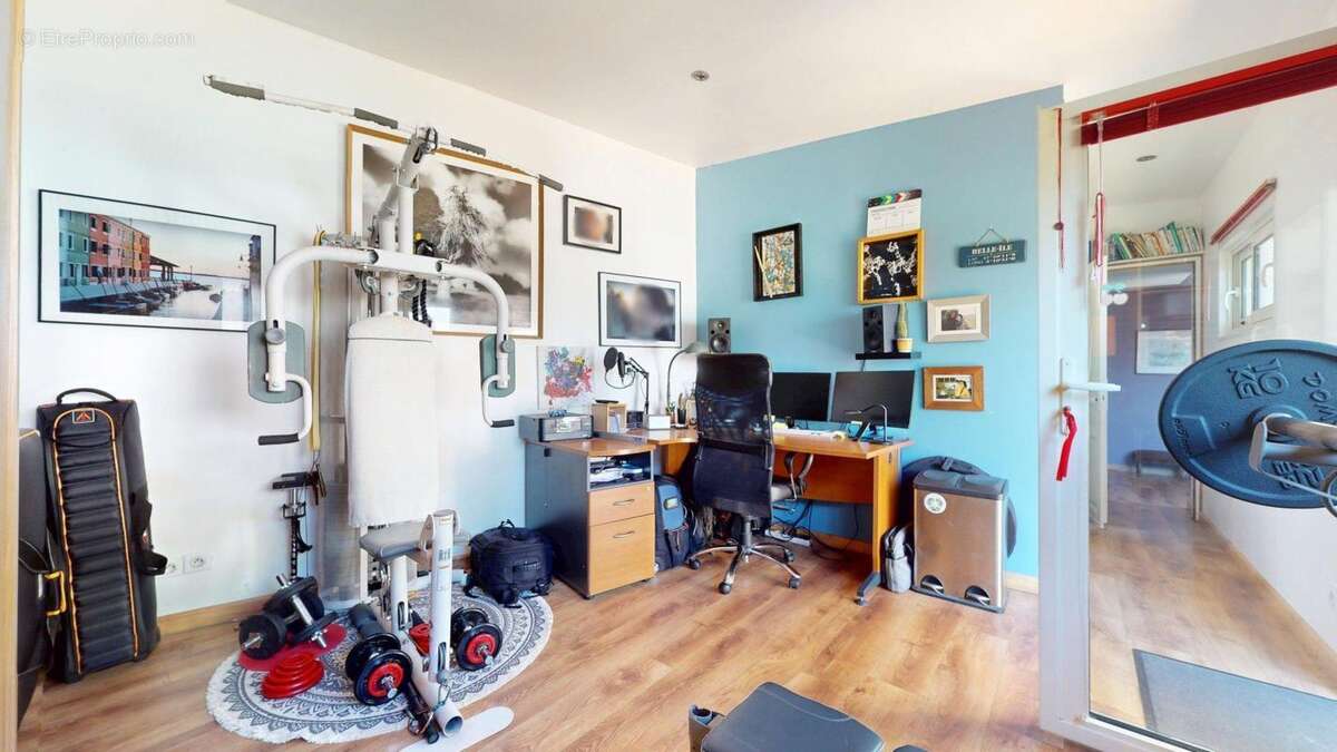 Appartement à MIRIBEL