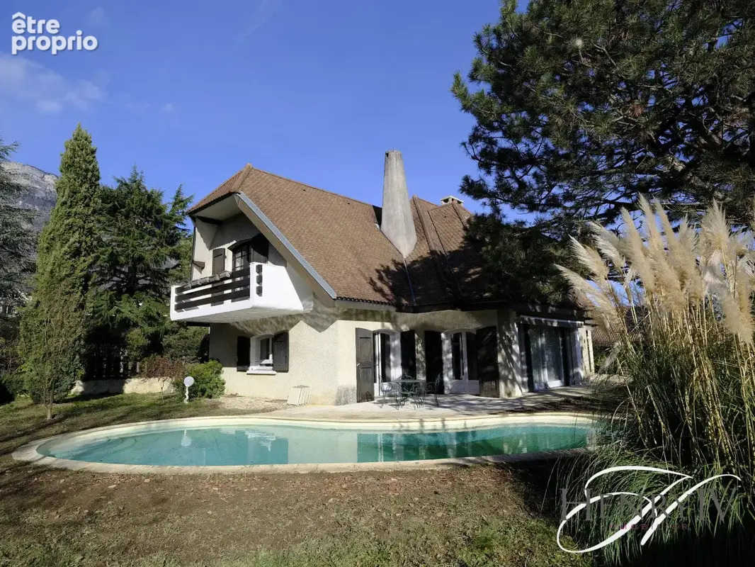 Maison 7 pièces 290 m² à vendre à Saint-Ismier (38330) - photo 6