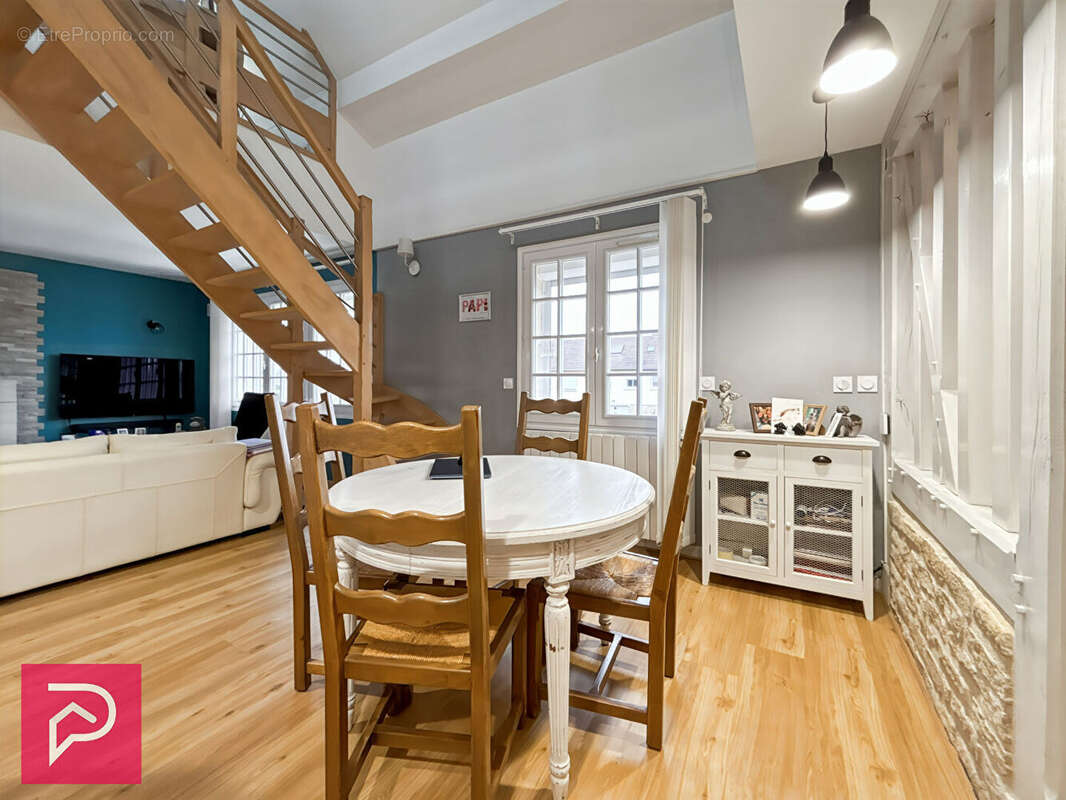 Maison rénovée MENNEVAL - photo 3