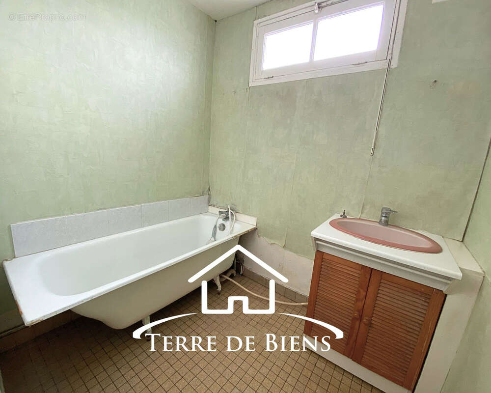 Maison à HARTENNES-ET-TAUX