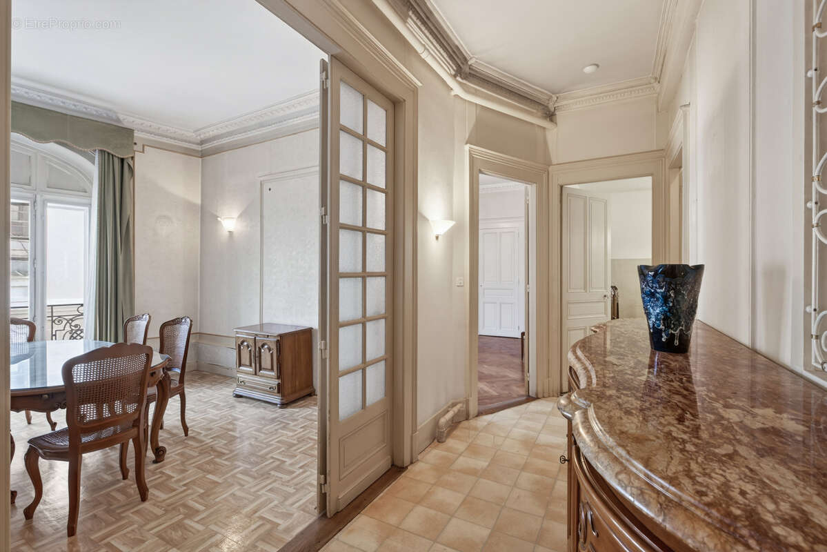 Appartement à AIX-LES-BAINS