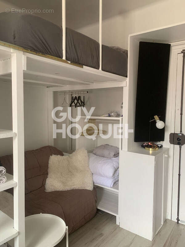 Appartement à PARIS-19E