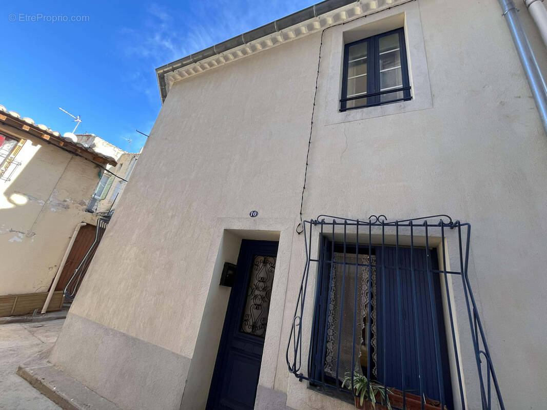 Maison à SAINT-GILLES