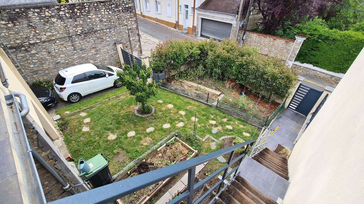 Maison à MONTIGNY-LES-CORMEILLES