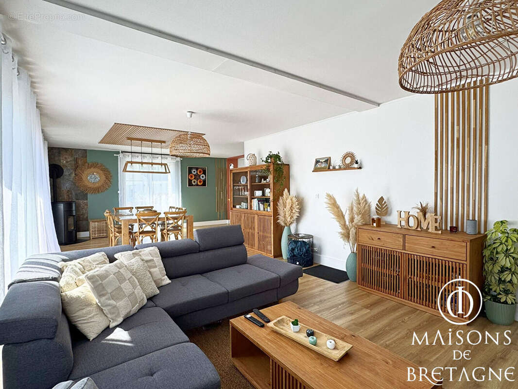 Maison à QUIMPERLE