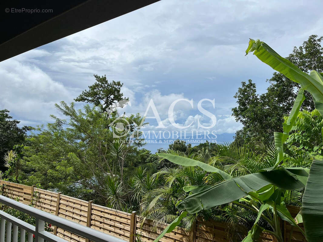 Appartement à LES ANSES-D'ARLET