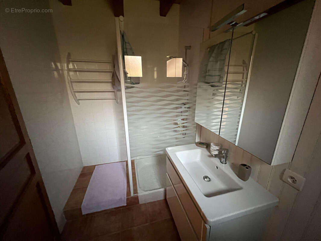 Maison à LACHAPELLE-AUZAC