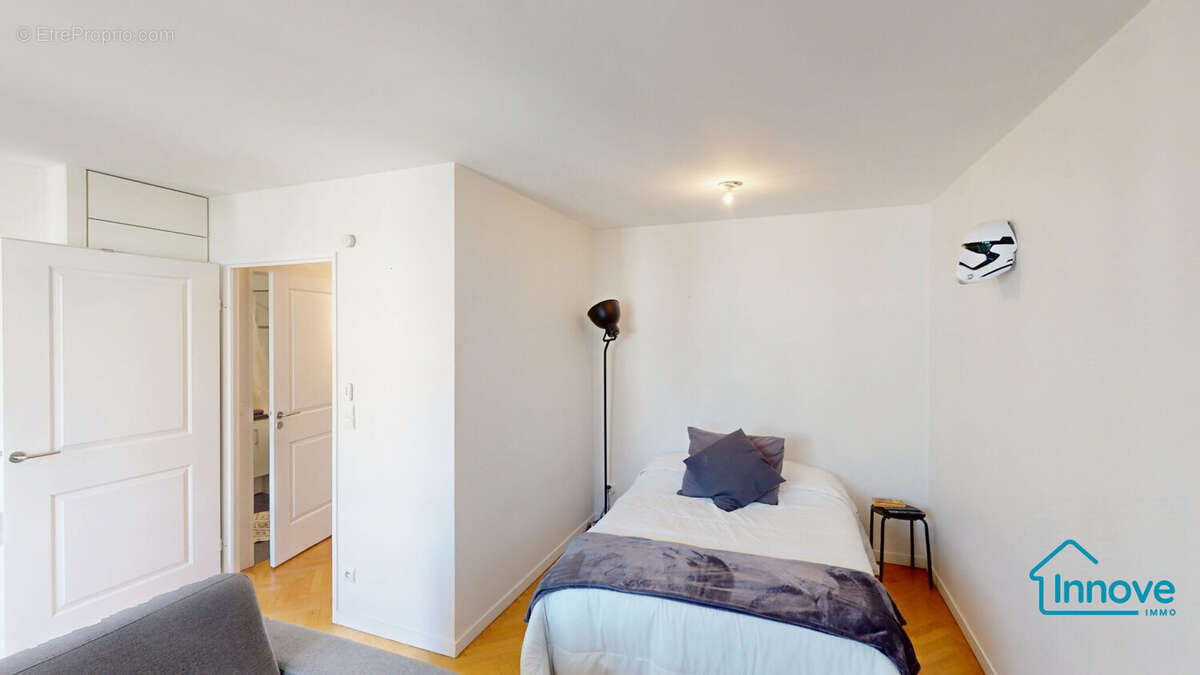 Appartement à ISSY-LES-MOULINEAUX