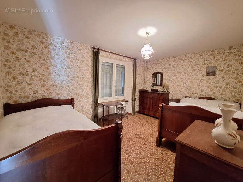 Maison à SAINT-CERE