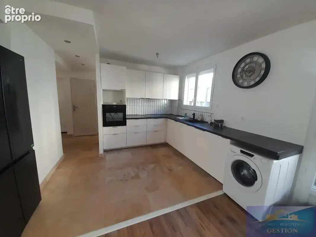 Appartement de type 3 de 66 m2 avec balcon et cave - photo 2