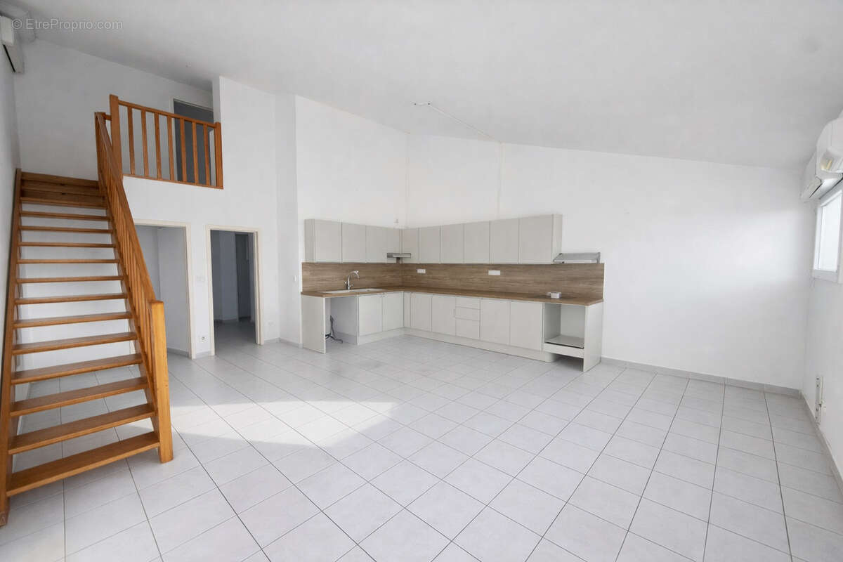 Appartement à ISTRES