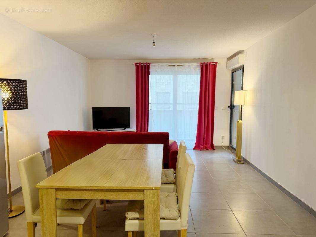 Appartement 2P, 42,2 m², terrasse – Centre de Cannes, secteur limite Banane - photo 2