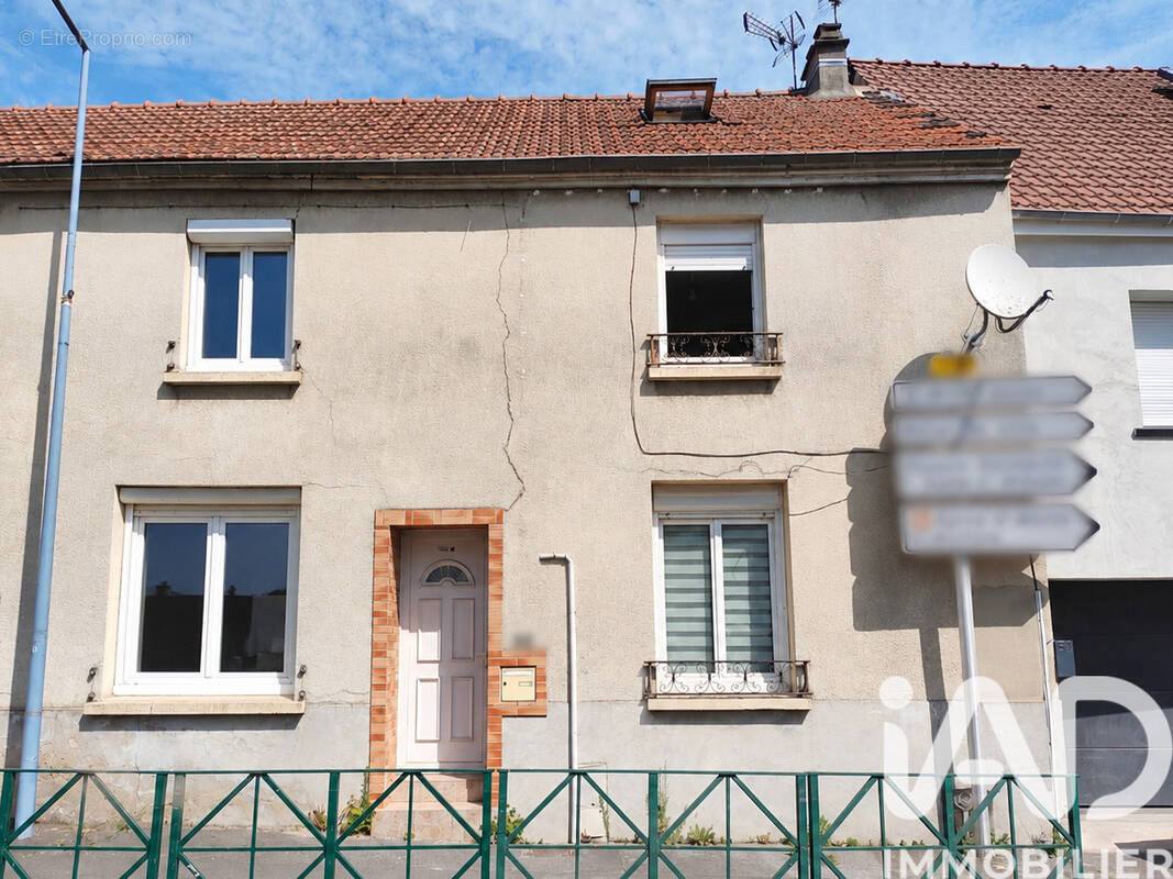 Photo 1 - Maison à MITRY-MORY