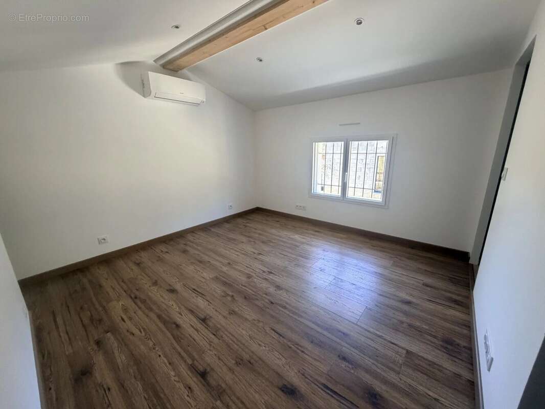 Maison à TOURRETTE-LEVENS