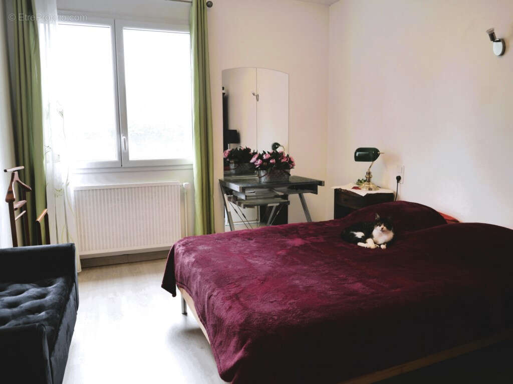 Maison à NEUVILLE-SUR-AIN