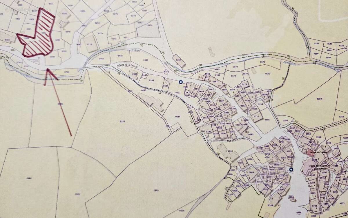 Terrain à CUEBRIS