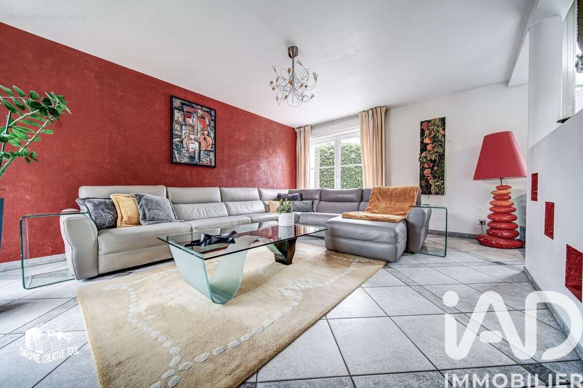Maison 190 m² à Montoy-Flanville  - photo 5