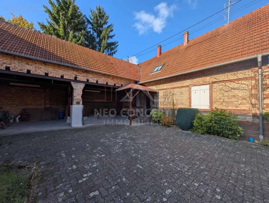Maison à OBERHOFFEN-SUR-MODER