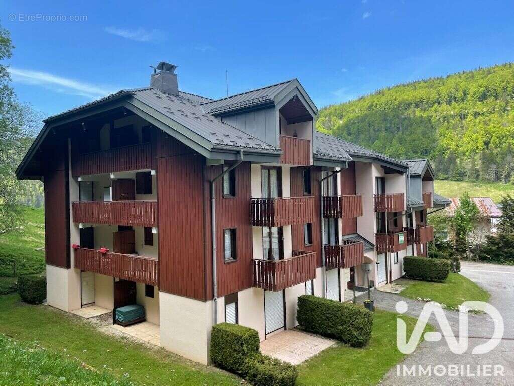 Appartement 21 m² à Mijoux  - photo 6