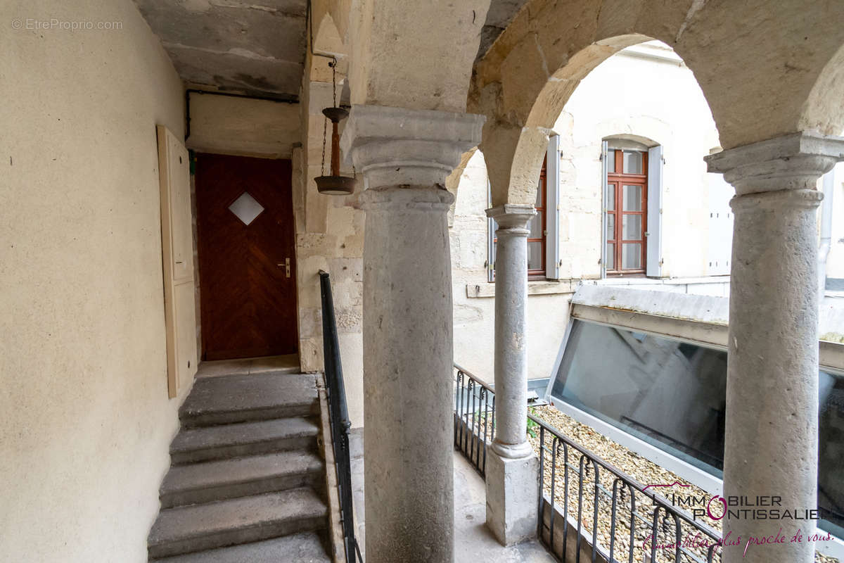 Appartement à PONTARLIER